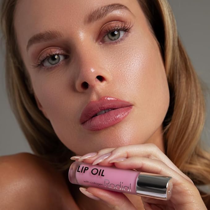 Rodial Plumping Collagen Lip Oil 0.13fl.oz, Vegan Collagen-Infused Lip Oil with Macadamia and Jojoba Oil, Deep Hydration for Fuller-Looking Pout, Ultra-Nourishing Formula for Supple and Silky Lips