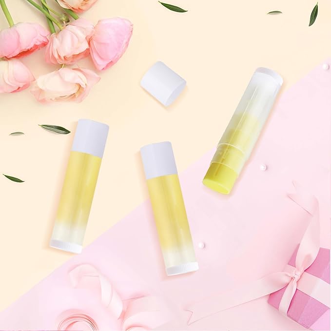 100 Pcs 5.5ml Bulk Empty Lip Balm Tubes Refillable Plastic Lip Gloss Container Travel Lipstick Tubes Chapstick Tubes Holder For DIY Homemade Lip Balm (clear)