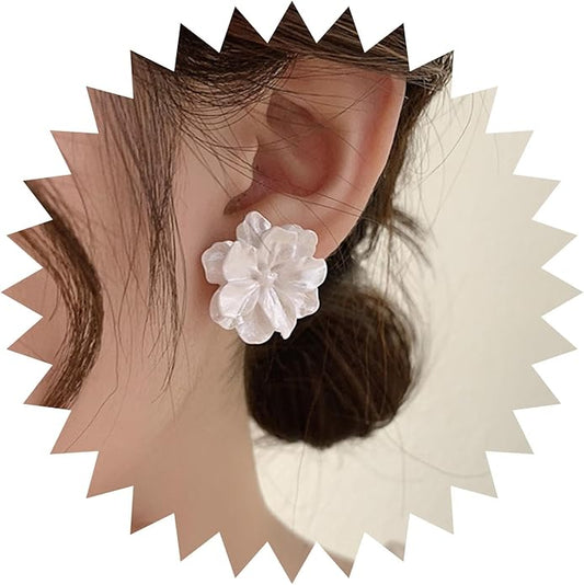 Unique Large White Flower Earrings Studs Vintage Acrylic Floral Petal Earrings Statement French Camellia Flower Earrings Studs Bridal Wedding Prom Earrings Jewelry for Women