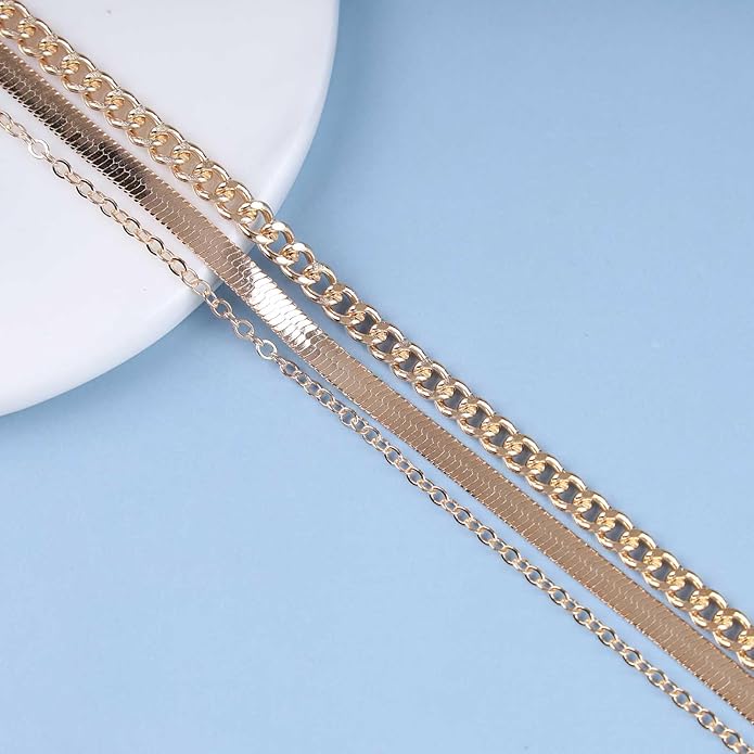 Vintage Layered Turquoise Necklace Turquoise Pendant Necklace Blue Stone Bead Choker Necklace Gold Snake Herringbone Chain Necklace Jewelry for Women