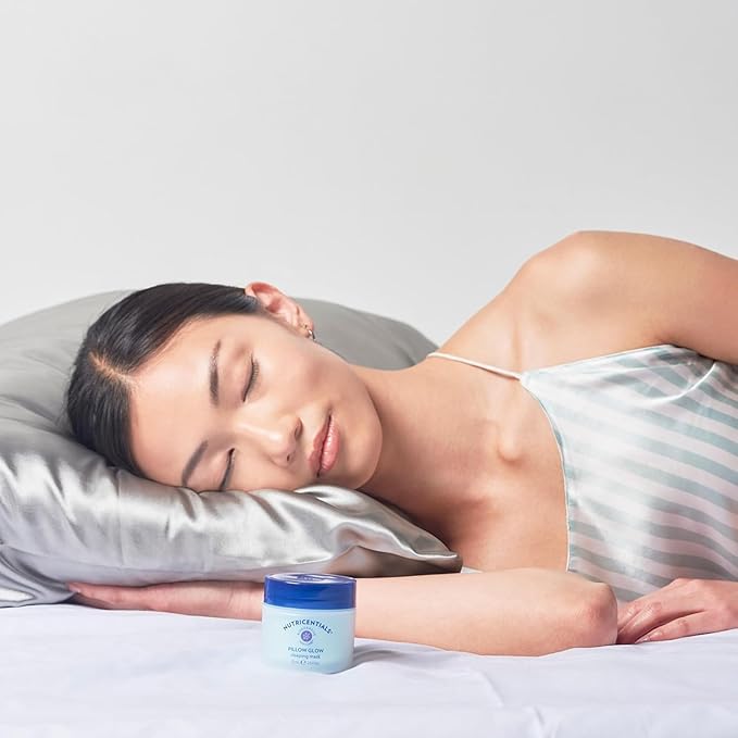 NuSkin NUTRICENTIALS Pillow Glow Sleeping Mask | Overnight Hydration | Bioadaptive Botanical Complex | Red Algae | Apple Extract | Deep Sea Water | Skin Glowing & Pore Minimizing | 2.5 Fl Oz | 1 Pack