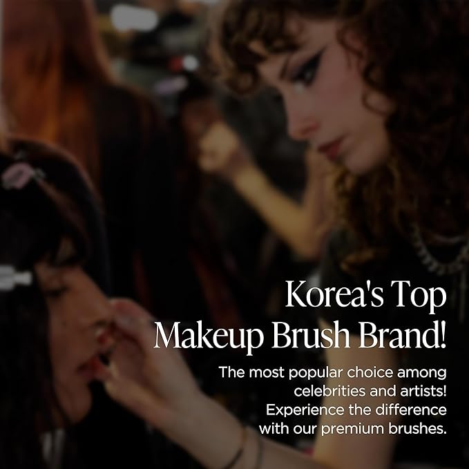 Piccasso 23 Small Blusher Brush – Precise Makeup Brush for Cheeks, Nose, and Chin, Soft Squirrel & Horse Hair for Delicate Application, Detail Face Brush for Daily Use, Korean Professional Beauty Tool