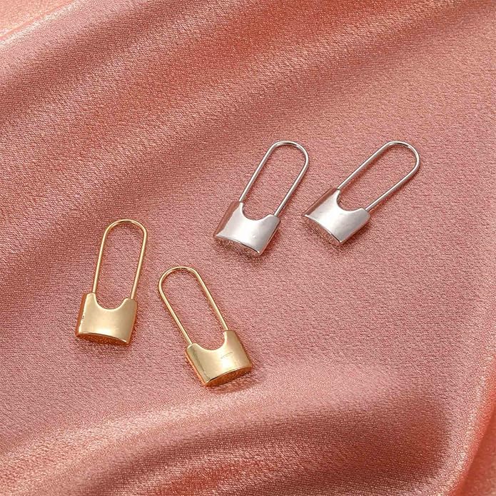 Boho Lock Hoop Earrings Safety Pin Hoop Earrings Gold Lock Huggies Hoop Earrings Personlized Padlock Earrings Jewelry for Women and Girls