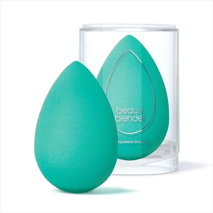 Beautyblender® | Chill Blender Makeup Sponge | Blend Liquid Foundations, Powders and Creams | Streak Free Application | Vegan, Cruelty Free | Made in USA
